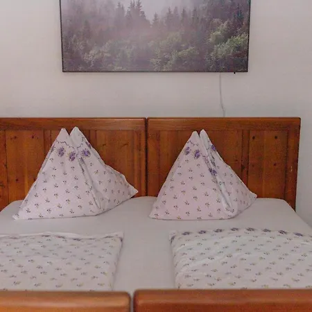 Dubravska Chalupa Nella Holiday home